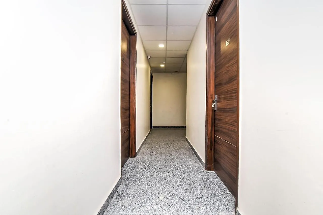 Oyo 80678 Shreenath Residency 3*, New Delhi India