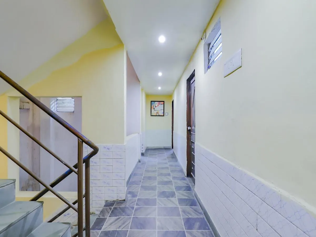 Oyo 80678 Shreenath Residency Hotel New Delhi