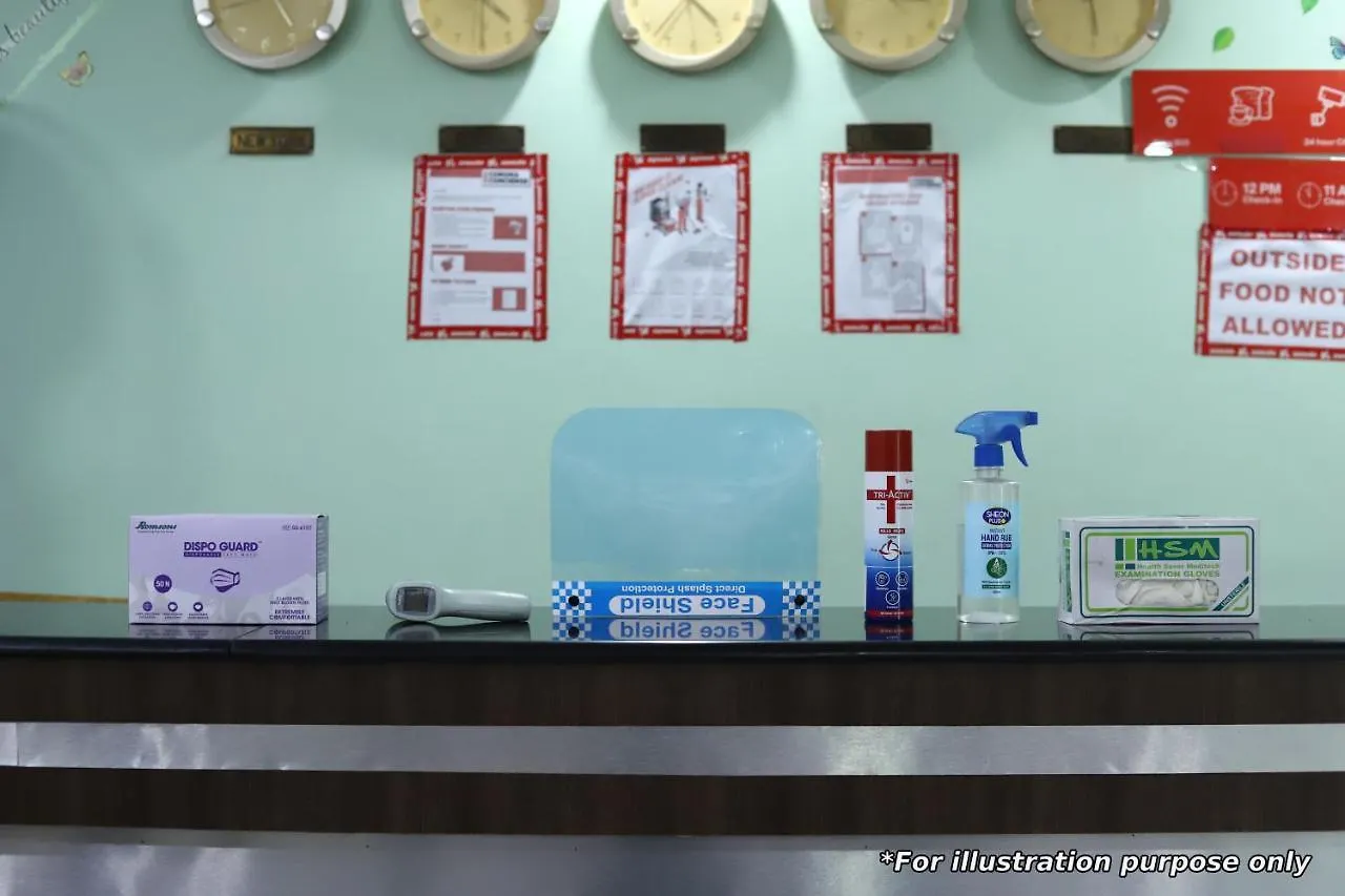 Oyo 80678 Shreenath Residency Hotel