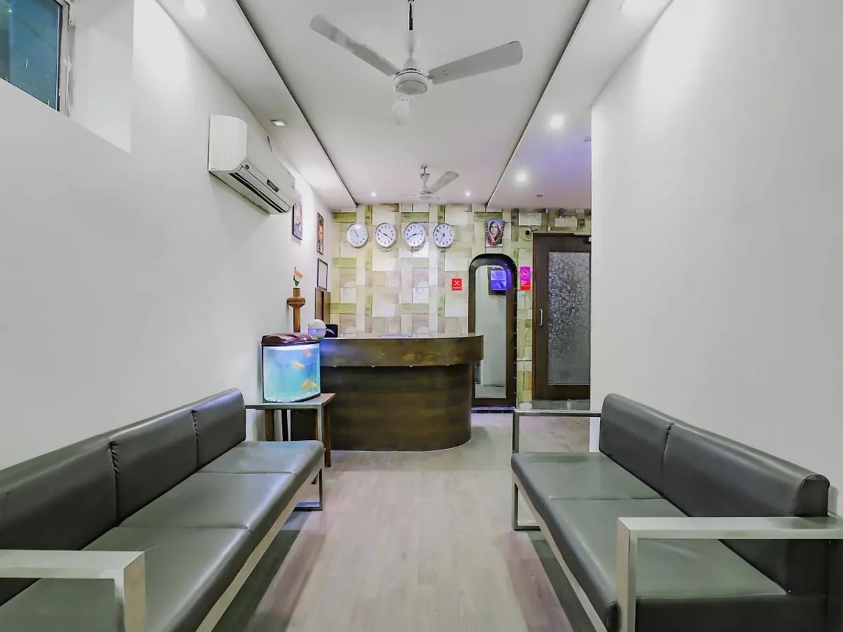 Oyo 80678 Shreenath Residency India